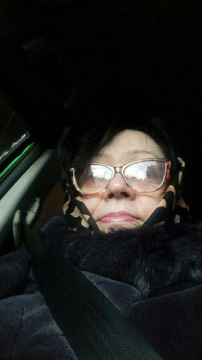 Мне 60, мой год крысы прошёл для всех тяжело, а для меня просто смертельно, я проводила маму навсегда.