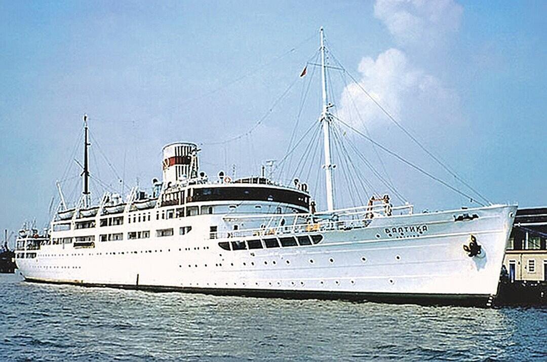 1960, 19 сентября - Турбоэлектроход «Балтика» с советской делегация во главе с первым секретарем ЦК КПСС Н.С. Хрущевым прибыл в Нью-Йорк («Рейс мира»).