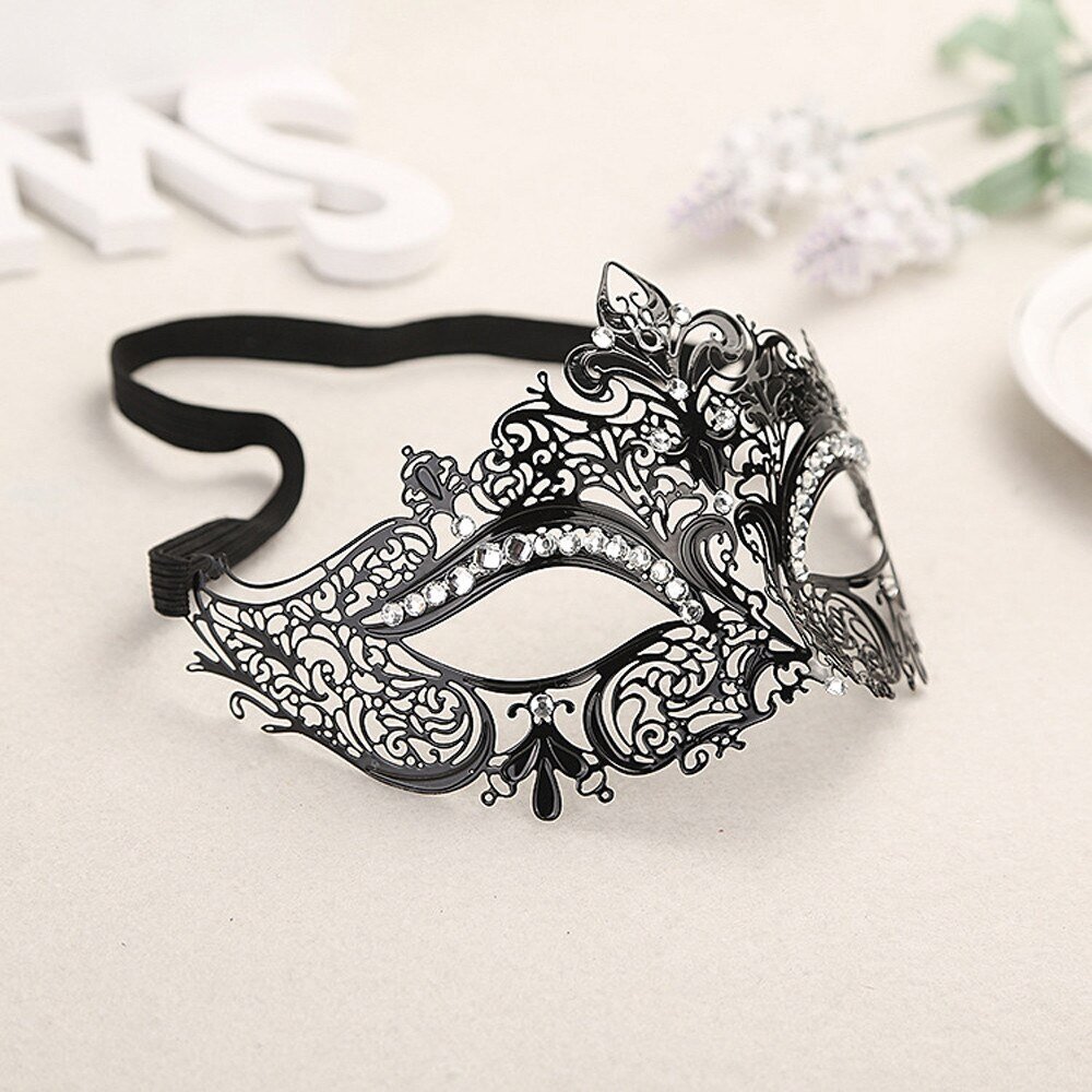 Привет, красотка! С удовольствием пообщаюсь с тобой.
Расскажи, пожалуйста, что чувствуешь при общении с мужчинами?
Как ты ощущаешь себя при переписке, при беседе по телефону или на свиданиях?
Чувствуешь ли ты наполнение?
Предлагаю обсудить приятные полезные тонкости, обменяться  лайфхаками, наполниться.
Мне кажется каждой женщине нужна другая женщина.
Погнали!
