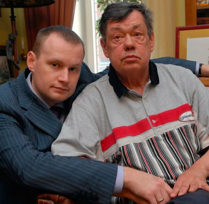 николай караченцов сын. внук караченцева николая. кологривый внук караченцова. караченцов андрей. сын николая караченцова фото.