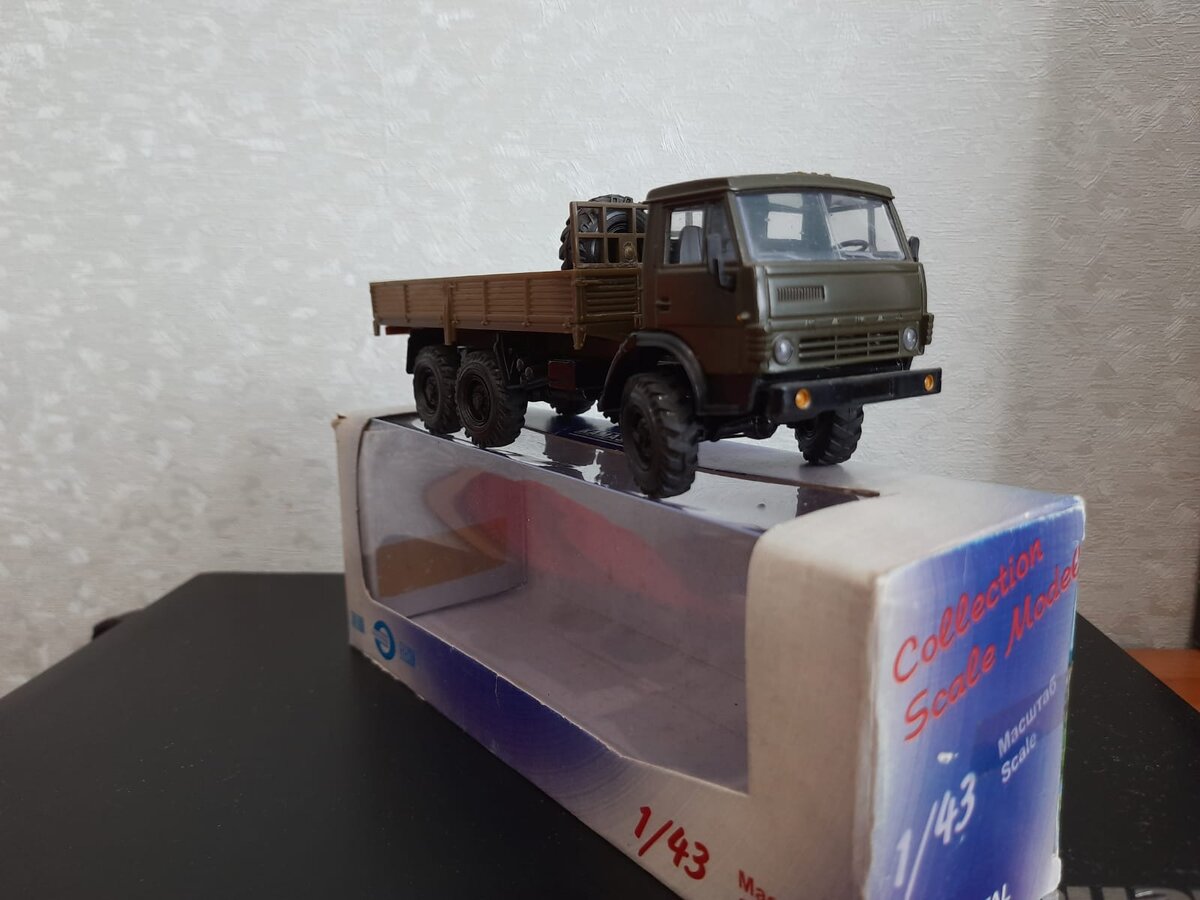 Коллекционная масштабная модель КАМАЗ-43105   М1:43, фото из личной коллекции