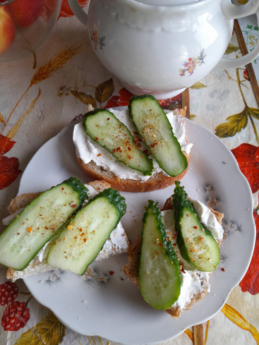 Бутерброды с творожным сыром