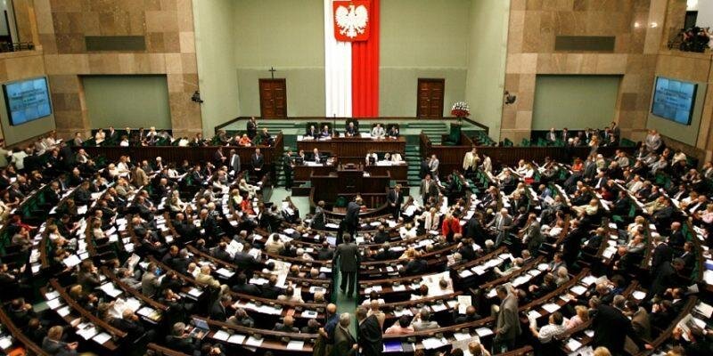 Варшава продолжает требовать от Берлина репарации