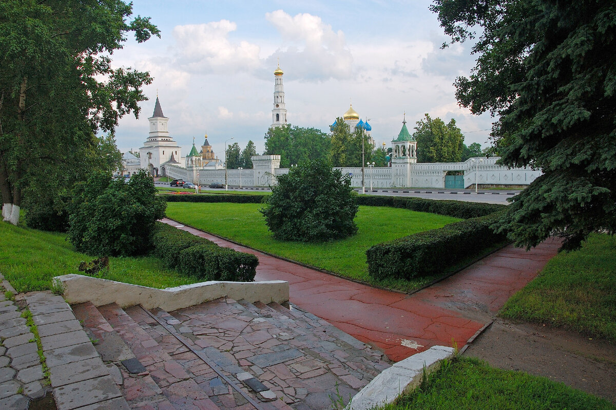 Дорога к храму