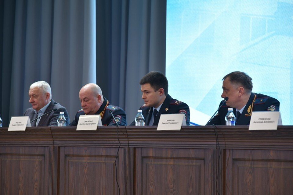     Им стал Дмитрий Симоненко  АКЗС