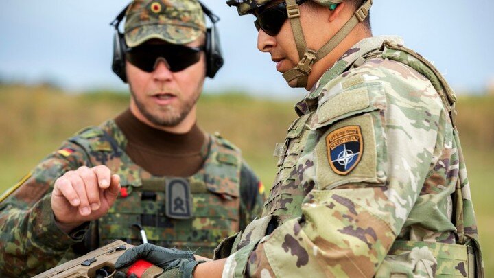 CAPT. DANIEL YARNALL/KEYSTONE PRESS AGENCY/GLOBALLOOKPRESS