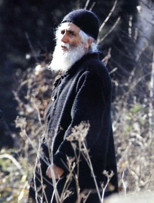 Читайте и слушайте книги преподобного Паисия Святогорца (1924-1994). Ссылки внизу