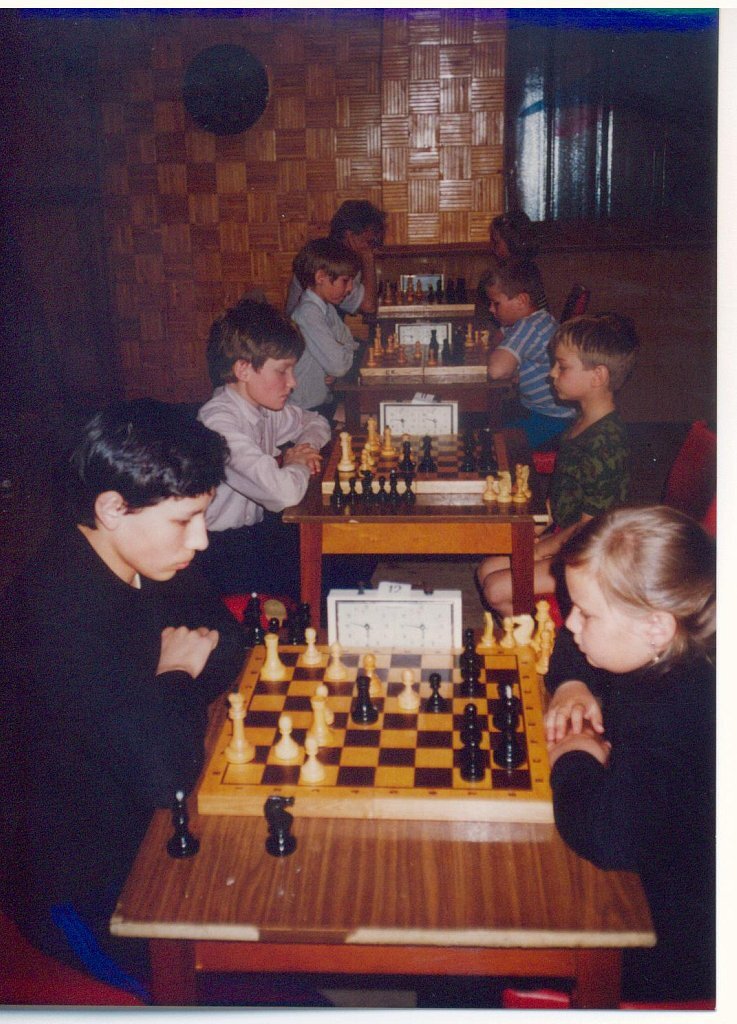 Игры в шахматы по интернету никогда не сравнятся с поединком вживую.