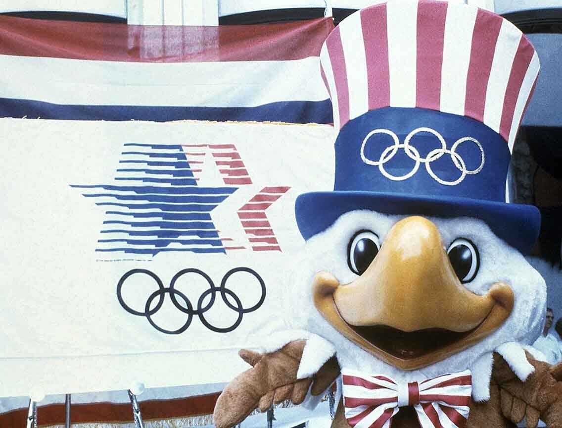 Олимпийские бойкоты. Талисман Олимпийских игр Лос Анджелес 1984. Символ олимпиады 1984 года в Лос Анджелесе. Орлёнок Сэм талисман олимпиады в Лос Анджелесе.