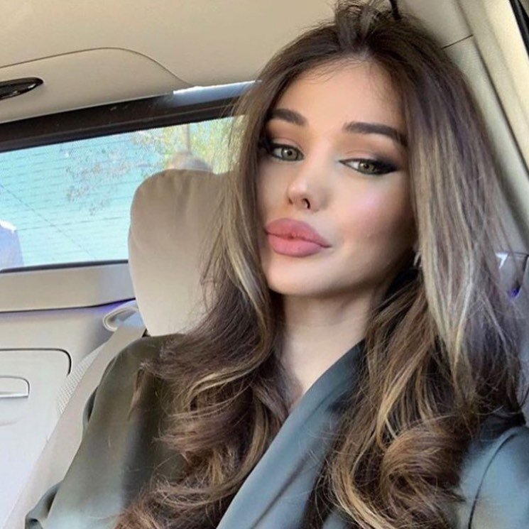 https://www.instagram.com/p/B2ik7bUI2zC/