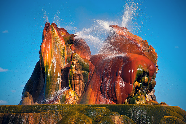 Невадский «гейзер» Флай.