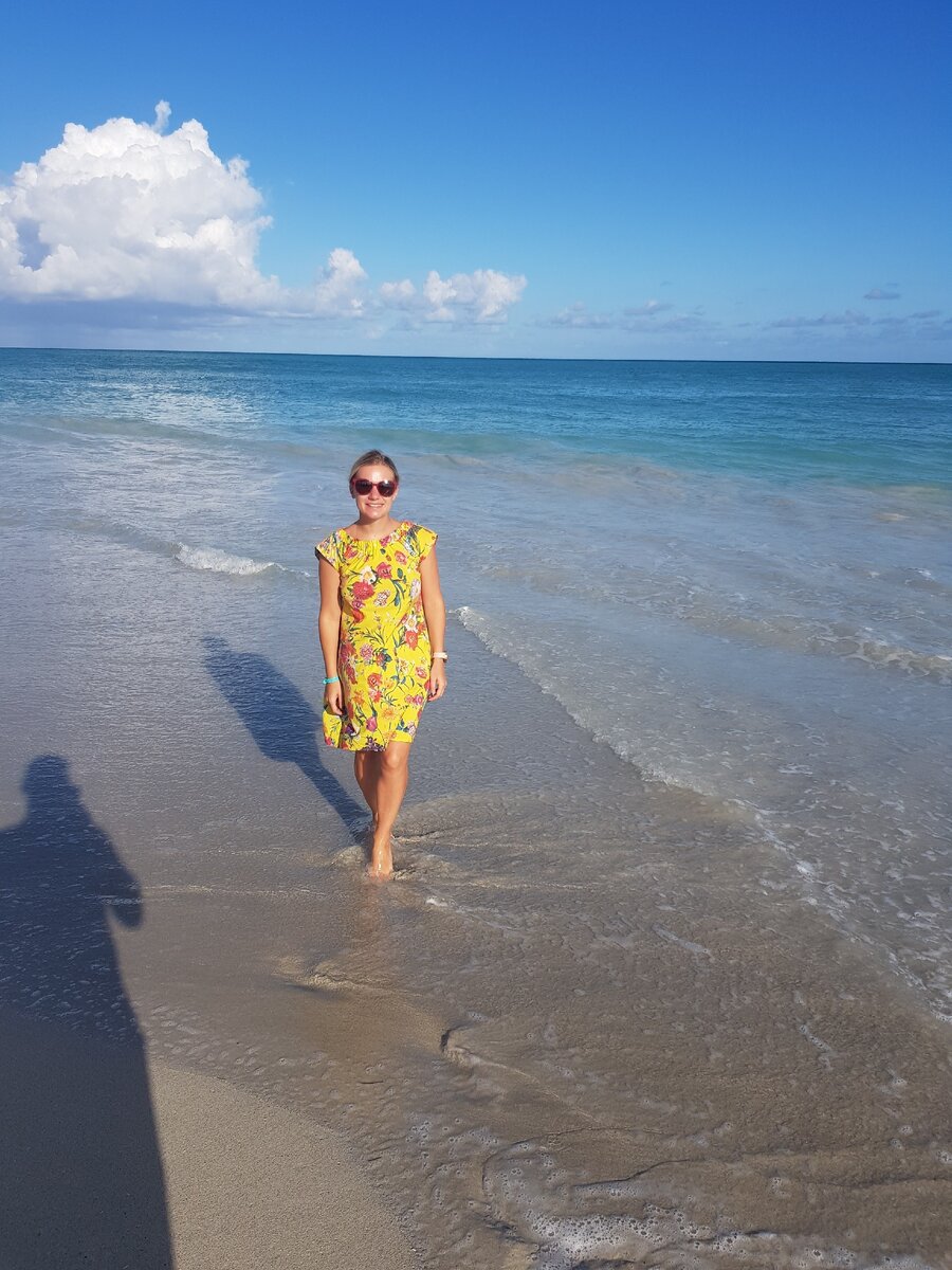 Выбрaв в магазине хлопок с принтом Gucci, я не прогадала. Он легкий, дышащий и очень комфортный в жаркий период. Быстро сохнет, не требует тщательной глажки