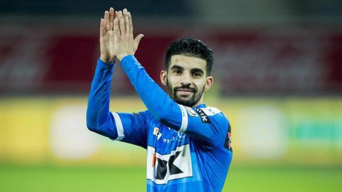 полузащитник в клубе «Аль-Джазира» (ОАЭ) 