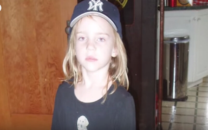 Billie Eilish в детском возрасте. Фото YouTube 