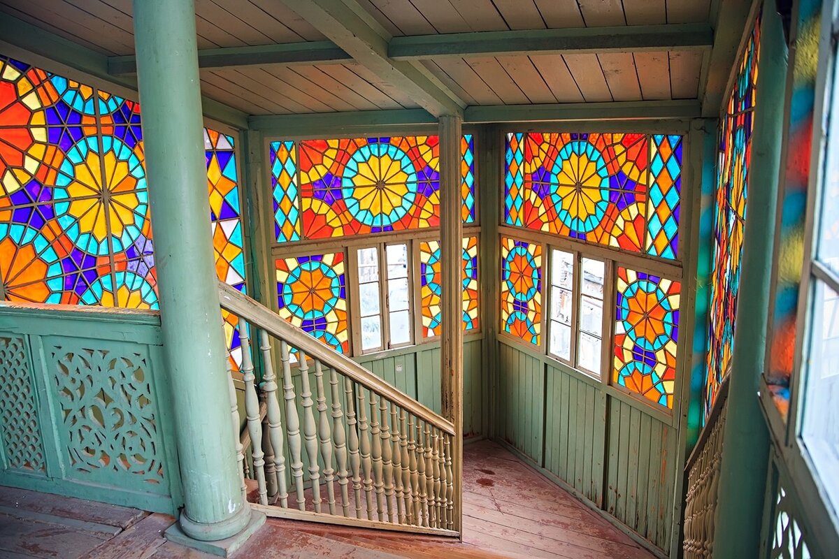 Парадная Калейдоскоп(2 фото)