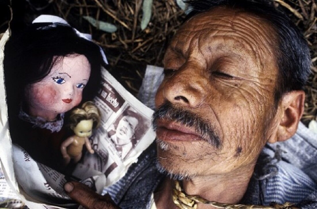 Пугающий Остров Кукол: мистическая история ужаса, созданная странным человеком