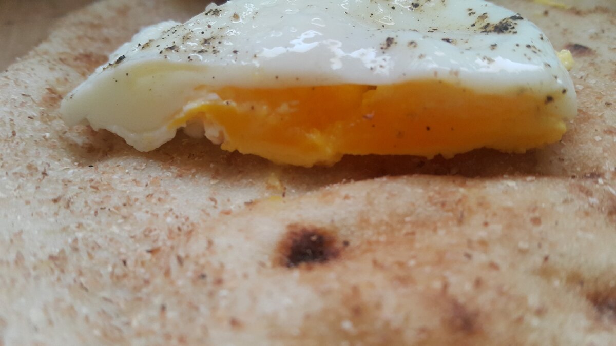 Рецепт арабской яичницы: оригинальное блюдо для завтрака