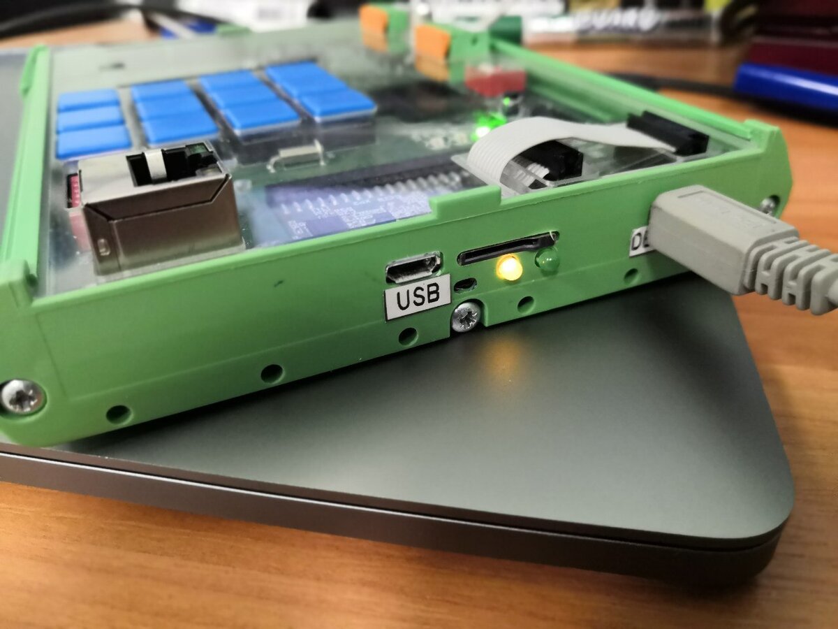 SDK-1.1M.  Те самые светодиоды, о которых пойдет речь.