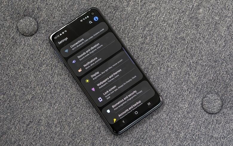 Samsung s10 версия андроид. One UI 2.0. One UI 6.1 новая анимации.