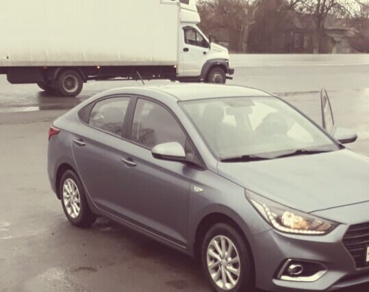 Каждый день в шиномонтаже у мужа пара десятков машин. Все фото в публикации- авторские