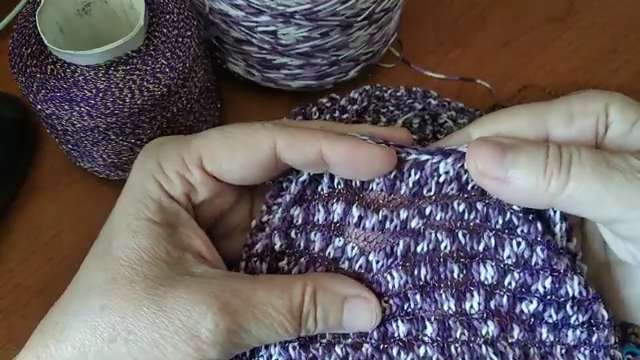 полотно из двух видов пряжи