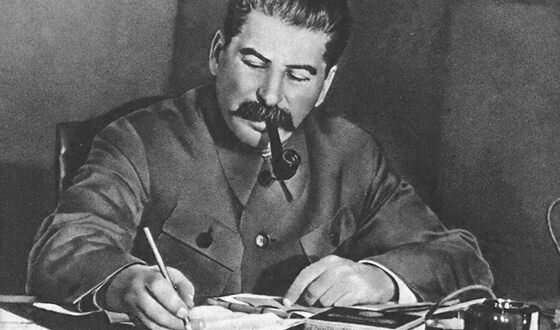 Иосиф Сталин 