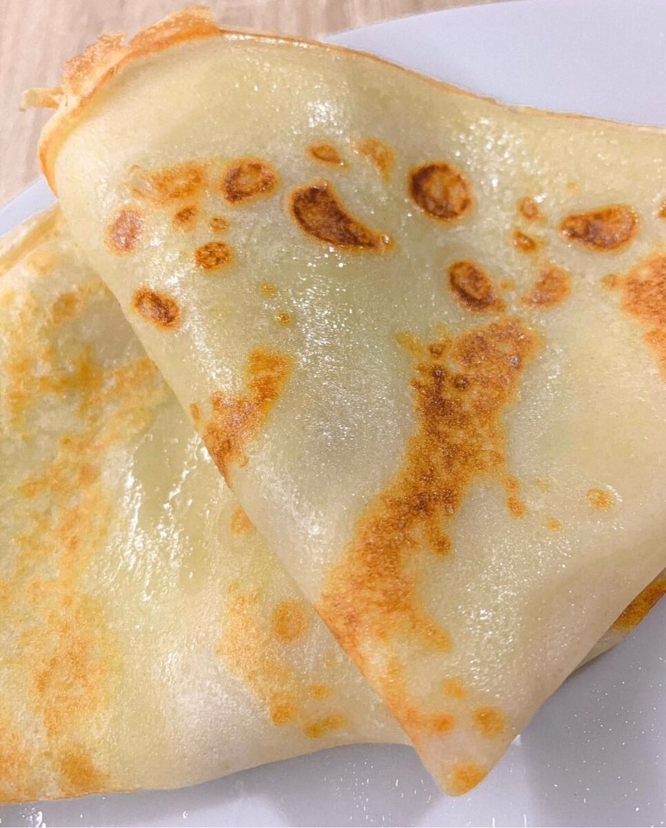 Сладкий блинчик с йогуртом