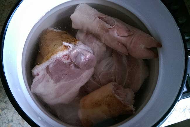 Сегодня по традиции готовлю холодец. Фото автора "Кулинарные премудрости"