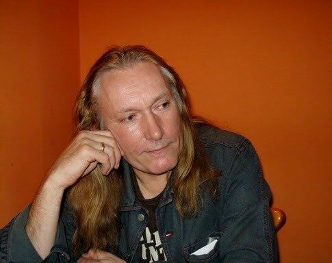 на фото Михаил Серышев, источник фото http://metalrus.ru/