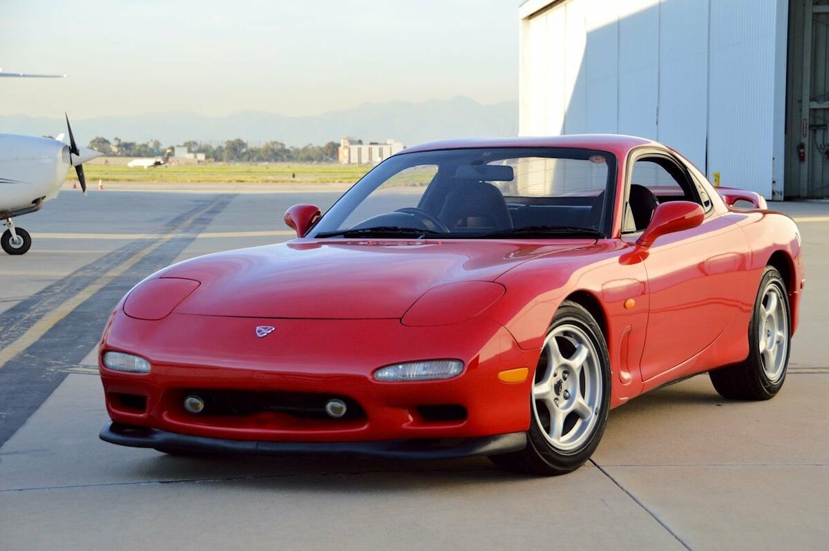 RX 7 Red