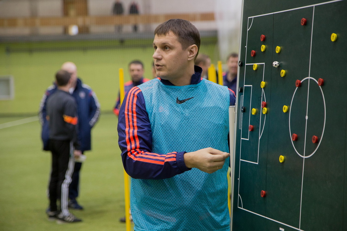 Высшая школа тренеров вряд ли подготовит специалиста для европейского ТОП-клуба