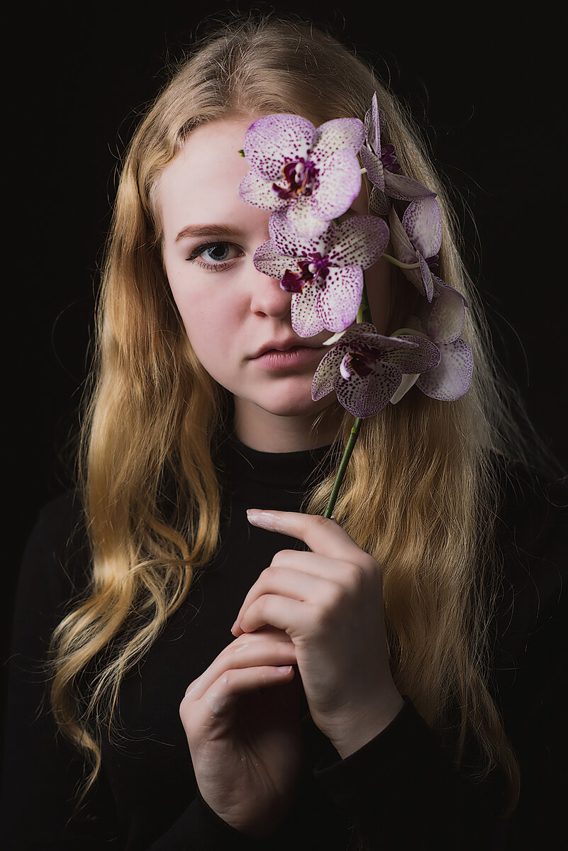 Увидеть красивый цветок, лишь пол дела, а вот красиво сфотографировать его, это уже 99 процентов успеха.