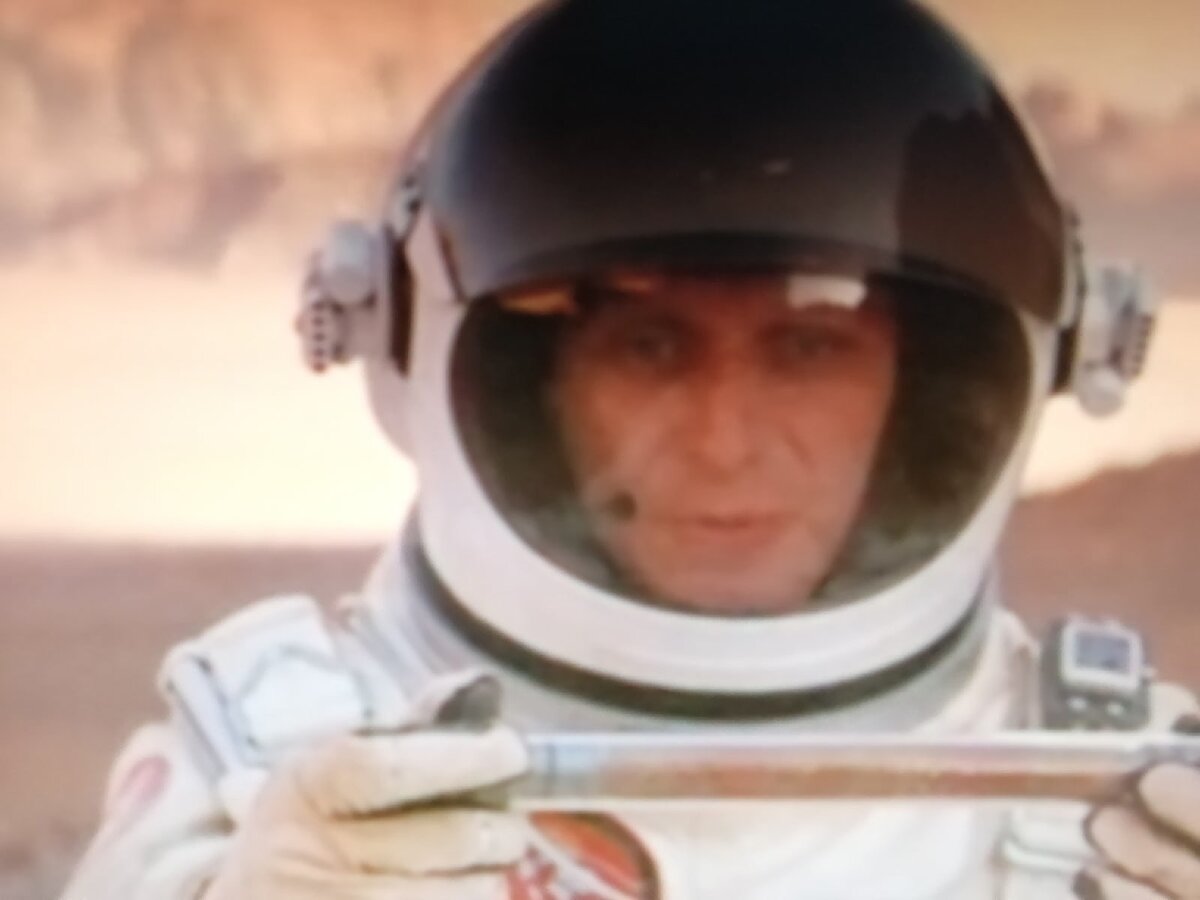 Кадр из фильма "Последние дни на Марсе" (2013)