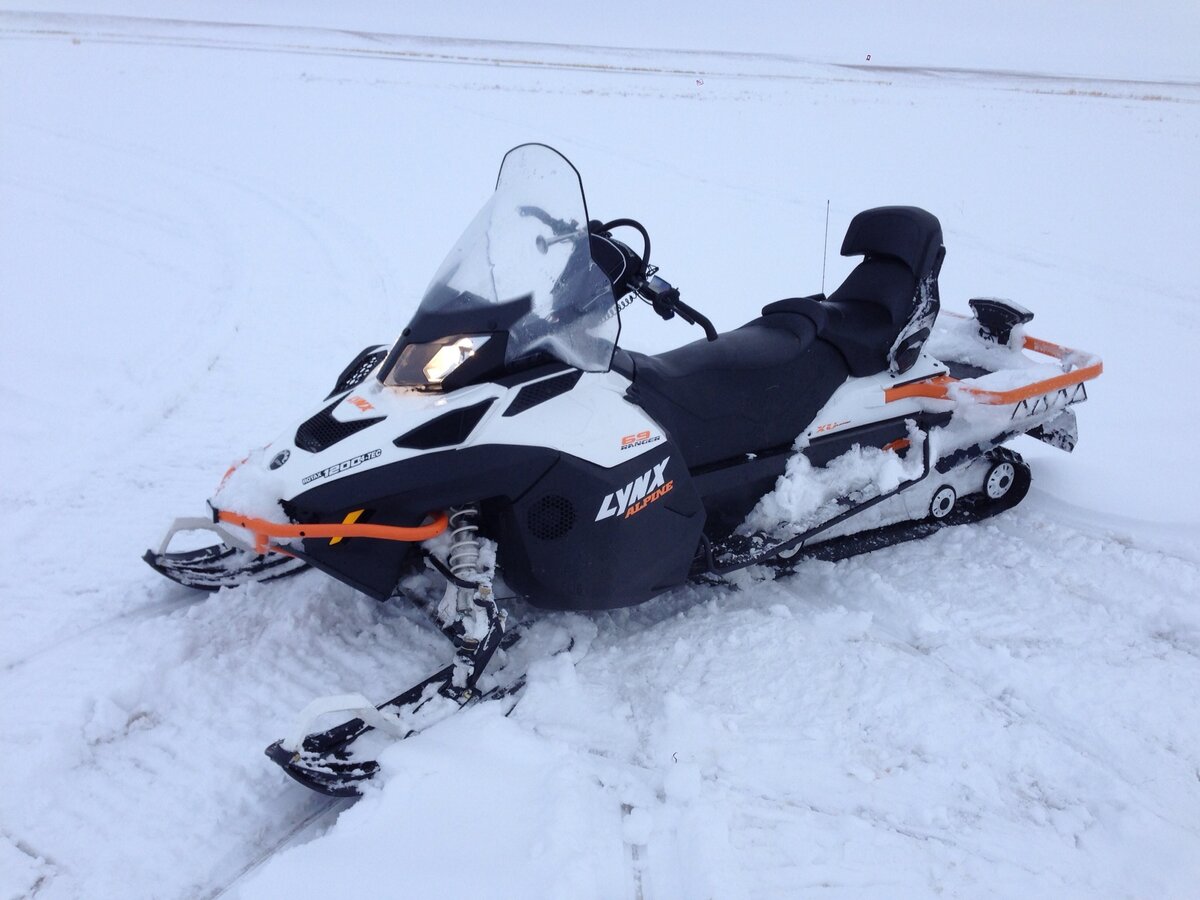 BRP Alpine 1200. Монтана на BRP Expedition. БРП 1200 снегоход картинки. BRP Alpine 1200 сколько цилиндров.