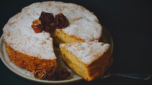 Шарлотка с Яблоками / простой классический рецепт в духовке / 200 по Цельсию