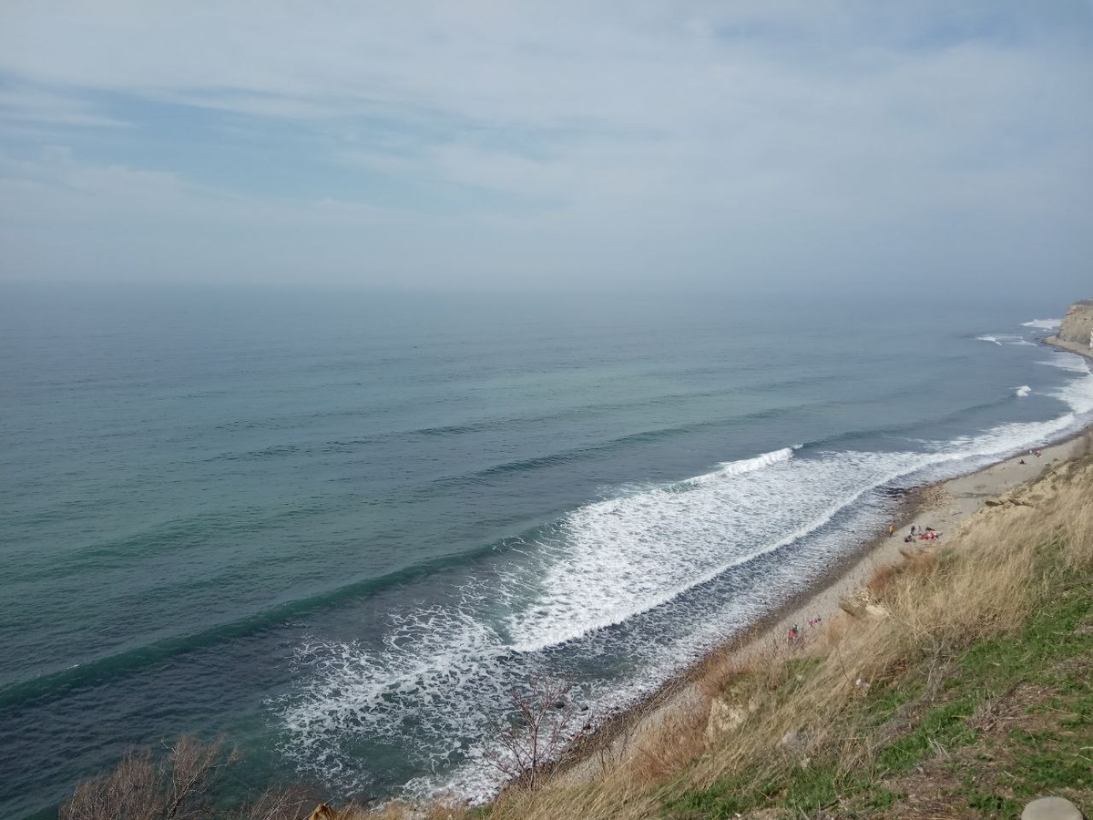 Море волнуется