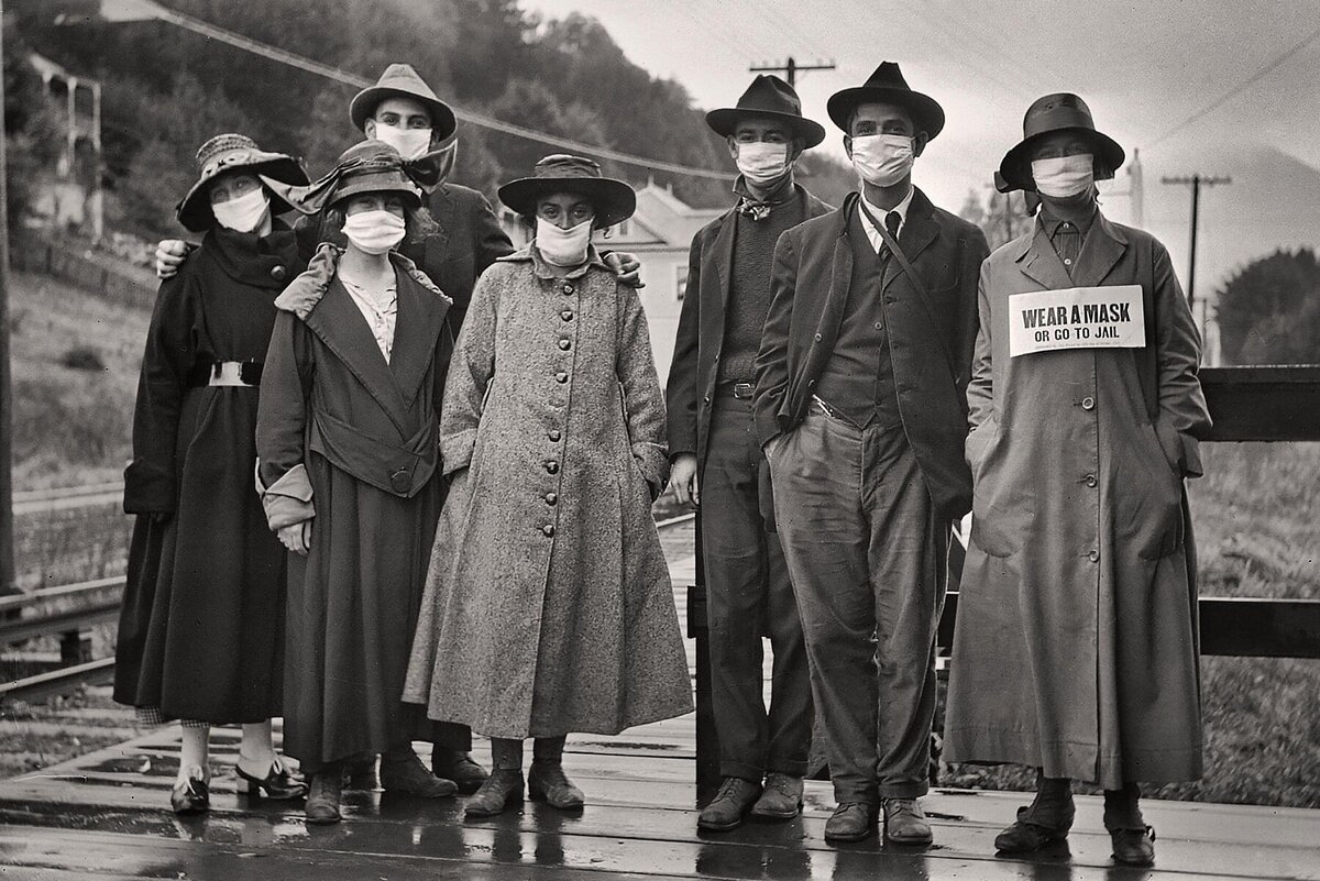 люди 100 лет назад фото