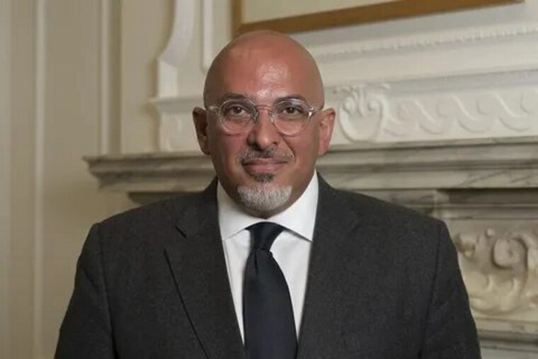    Страны G7 хотят согласовать предельную цену на российскую нефть, заявил Надим Захави