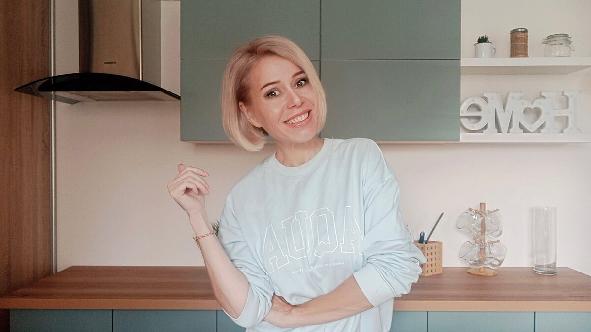 Меня зовут Маша Тафье, я журналист, нутрициолог, психолог и мотиватор. Работаю в направлении похудения и коррекции расстройств пищевого поведения. Я похудела на 58 кг, мне 44 года. Фото автора.