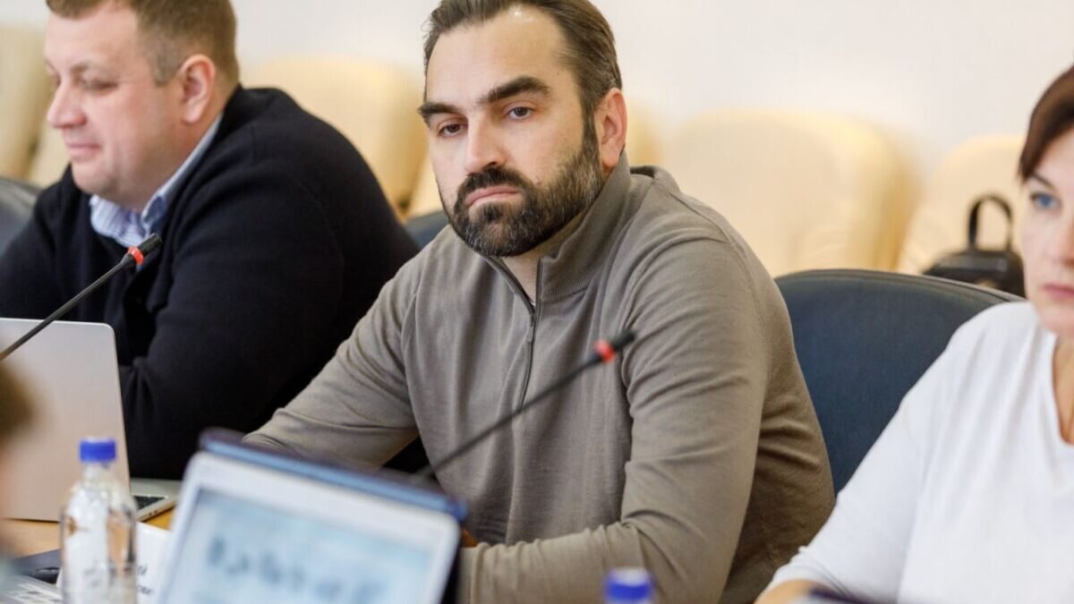    Руслан Кухарук