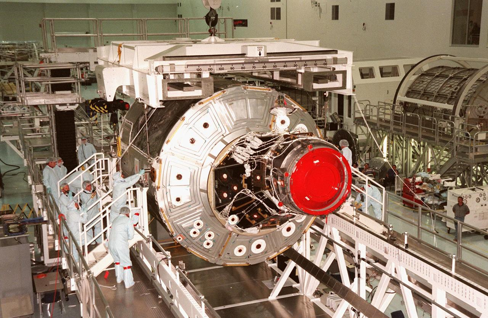 Модуль Unity на испытательном стенде. Фото: Boeing.com