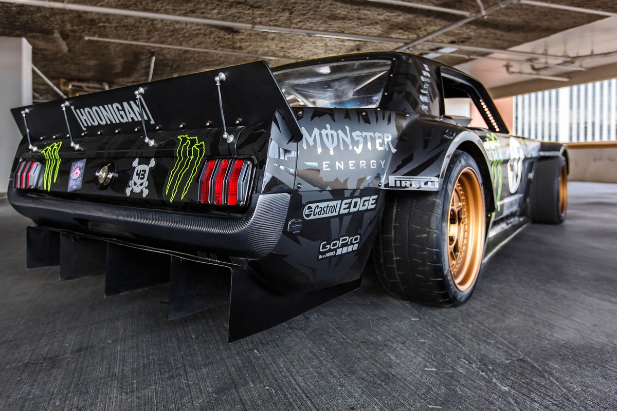Ford Mustang 65 HOONIGAN