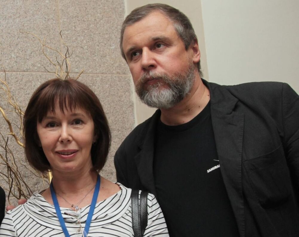 Актриса симонова евгения биография личная жизнь семья Евгения Симонова ушла от Кайдановского, которого любила, назло ему вышла замуж з