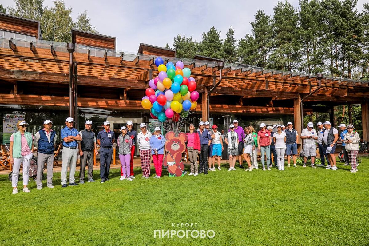 https://golf.ru/news/v_rossii/zolotye_50_shatrov/