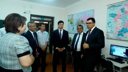  Церемония открытия представительства филиала Французского альянса Ташкента в Намангане. Фото с сайта Jahonnews.uz