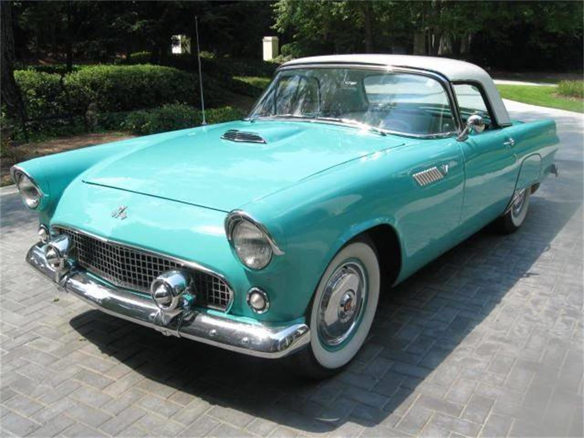 1955 Ford Thunderbird, cамая первая гром-птица. Фото с сайта classiccars.com
