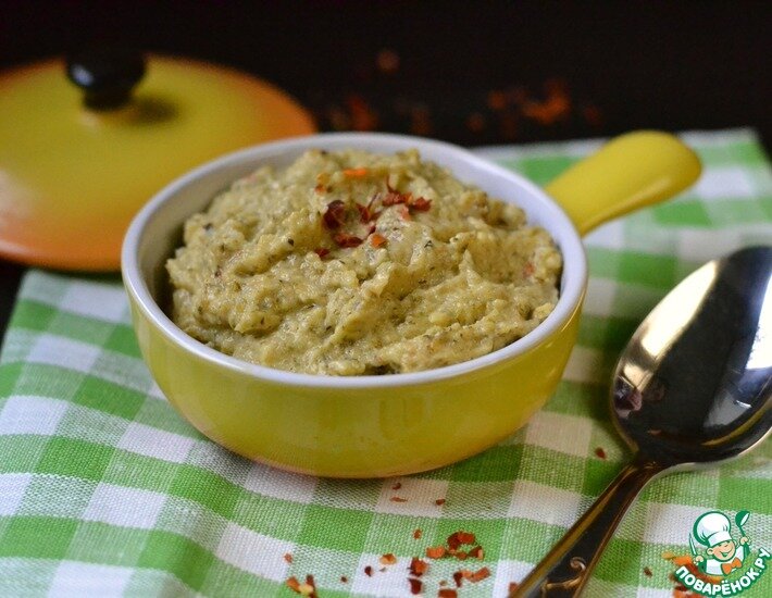 Совершенно невероятное сочетание цуккини и горчицы. По желанию можно сделать заготовку на зиму! Заходите, научу!