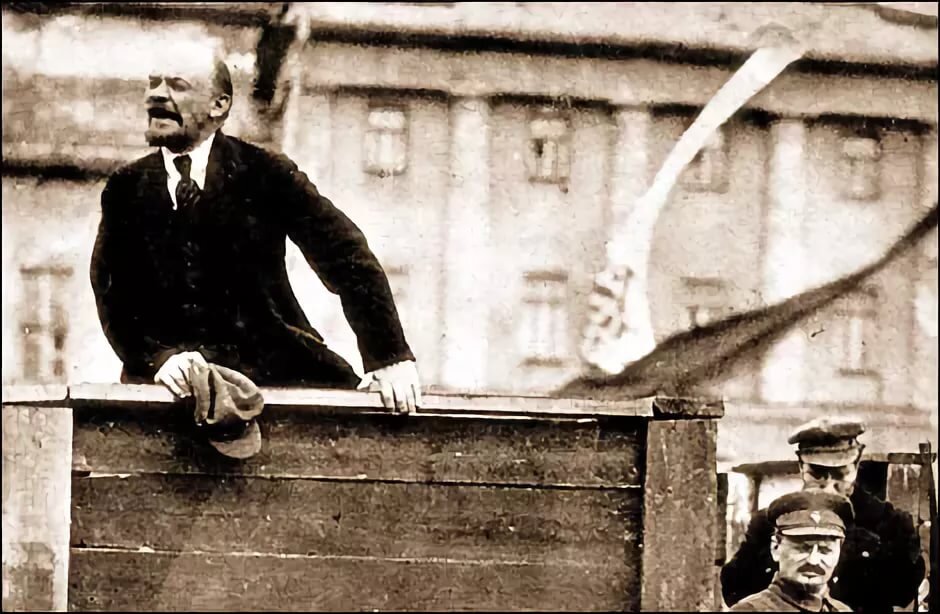 Ленин в галстуке