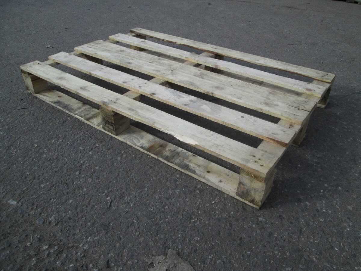 Типовой облегчённый паллет