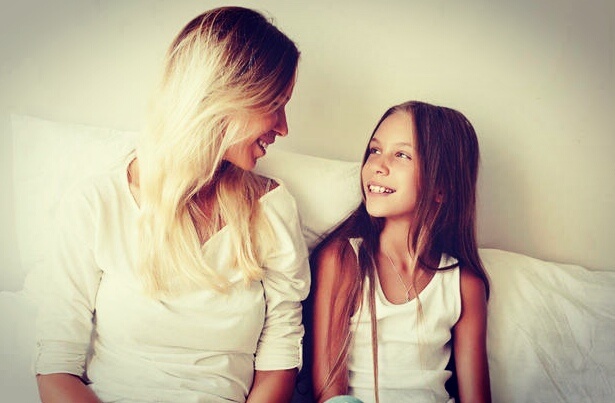 А вы бы хотели, чтобы ребёнок вам доверял даже в интимных вопросах? Напишите своё мнение в компентариях